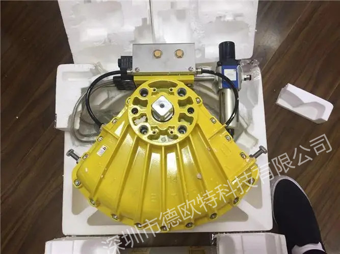扇形旋转气缸